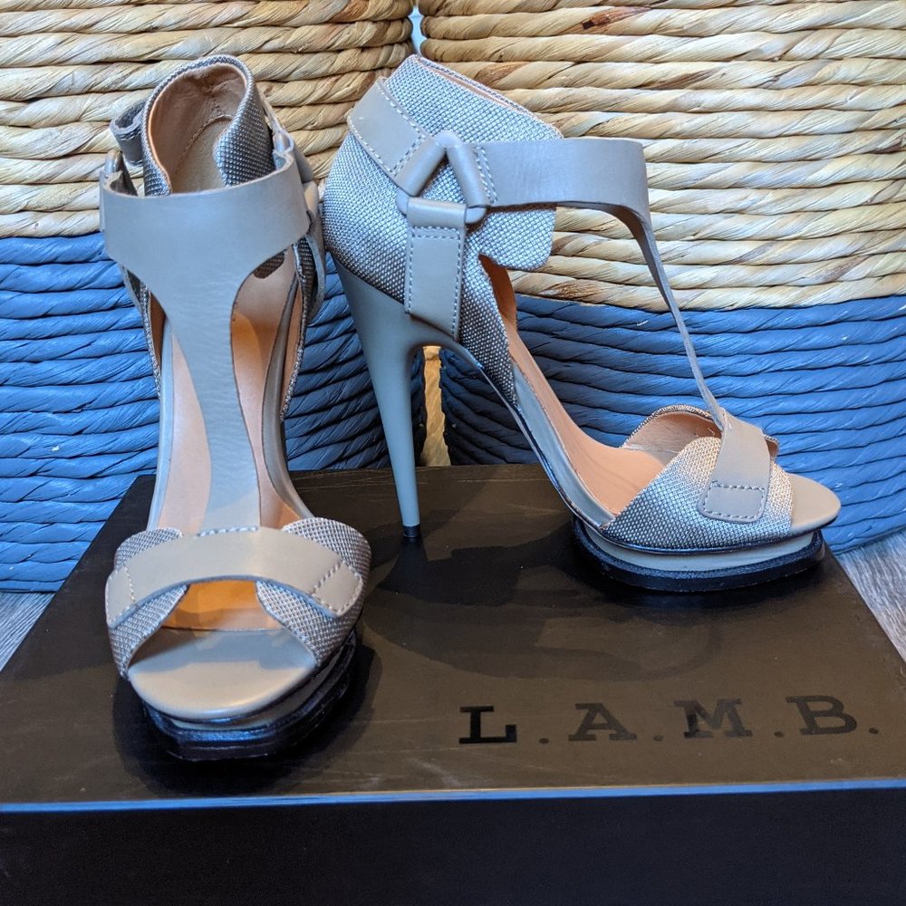 NIB (W6.5) - L.A.M.B. Charon Platform Sandal